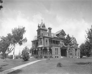 Mercer Mansion at 40th and Cuming Streets